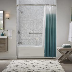 tub with shower curtain